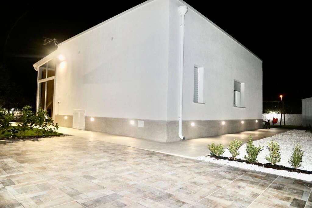 Villa Mare Blue Sr Nuovissima Villa 150M Dal Mare Adatta A Bambini Terrauzza エクステリア 写真